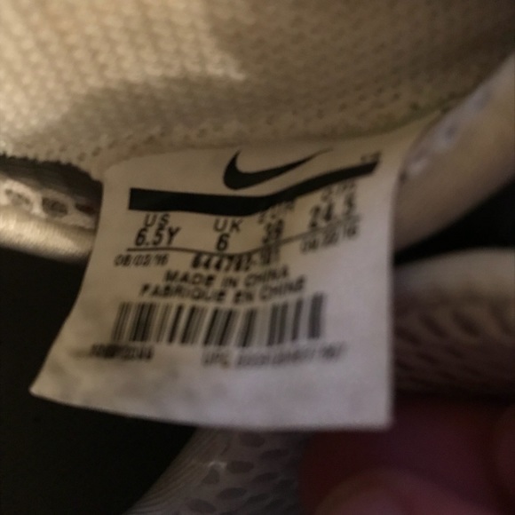 Fruity pebble foams - Picture 3 of 3